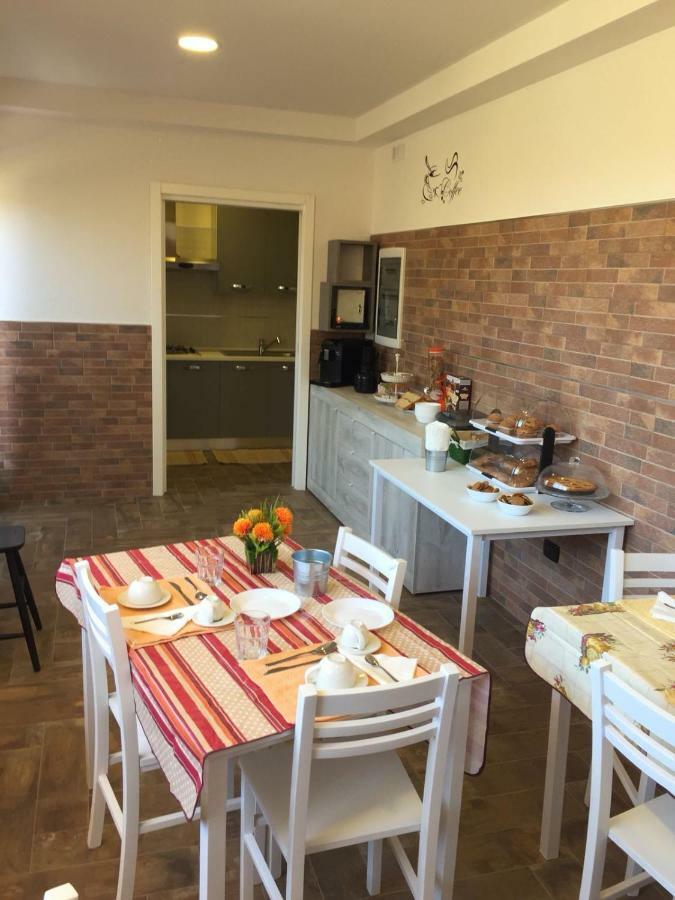 Beb La Lupa Bed and breakfast